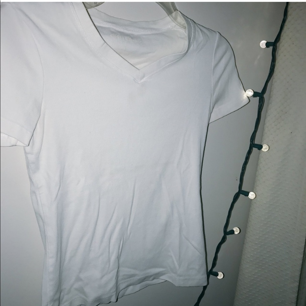 Eddie Bauer white tee shirt
